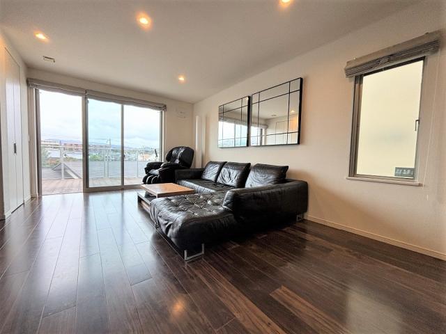 リビング  写真撮影日：2025-10-27