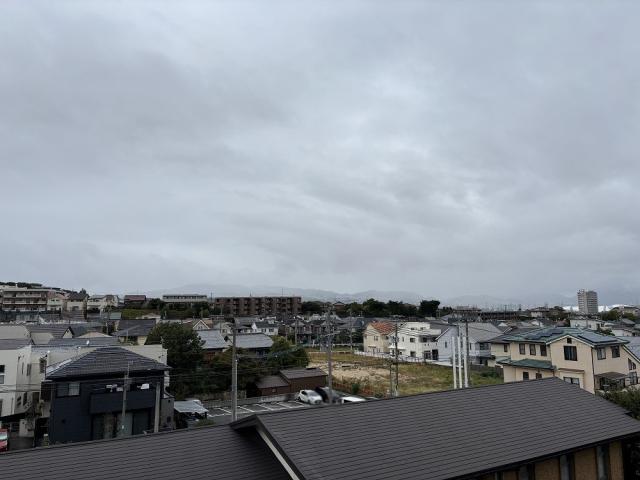 住戸からの眺望写真  写真撮影日：2025-10-27
