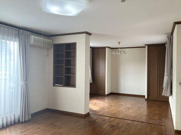 ２階リビングダイニング(家具・備品等は価格に含まれません)