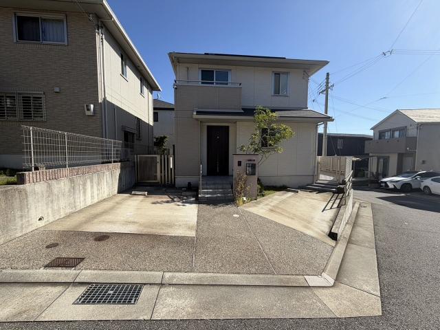 リビング  写真撮影日：2025-10-26