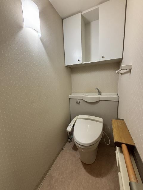 トイレ  写真撮影日：2025-11-02