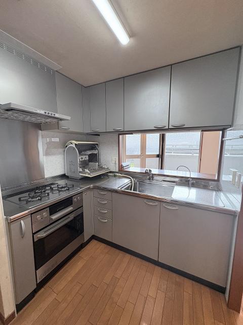 キッチン  写真撮影日：2025-11-02