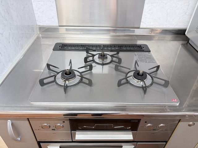 その他設備 キッチン部分  写真撮影日：2025-11-02