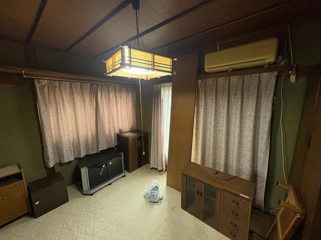 リビング以外の居室  写真撮影日：2025-11-02