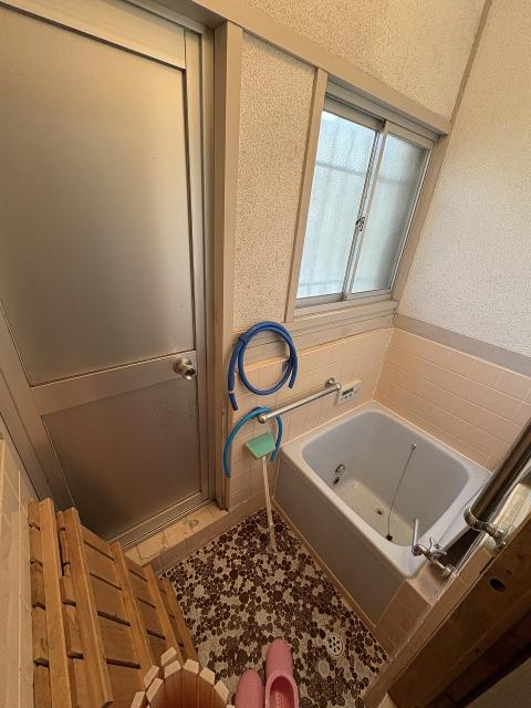 浴室  写真撮影日：2025-11-02