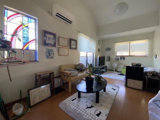 リビング以外の居室  写真撮影日：2025-11-07