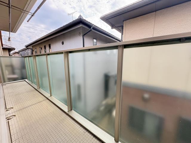 バルコニー  写真撮影日：2025-11-16