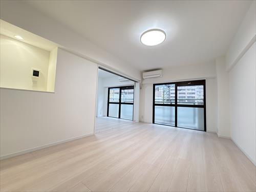 ＬＤＫ約１３．８帖