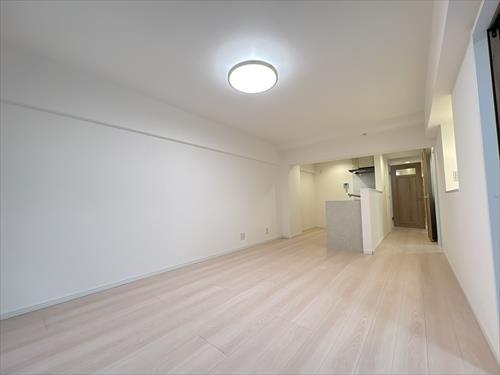 ＬＤＫ約１３．８帖