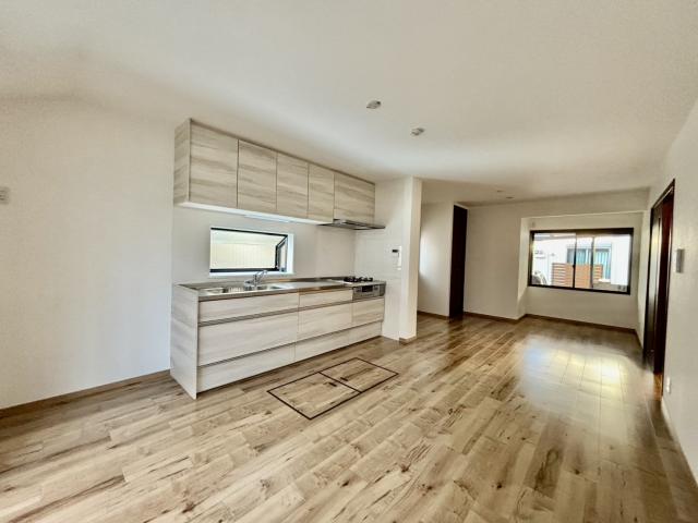 リビング  写真撮影日：2025-11-21