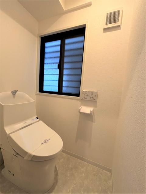 トイレ  写真撮影日：2025-11-21