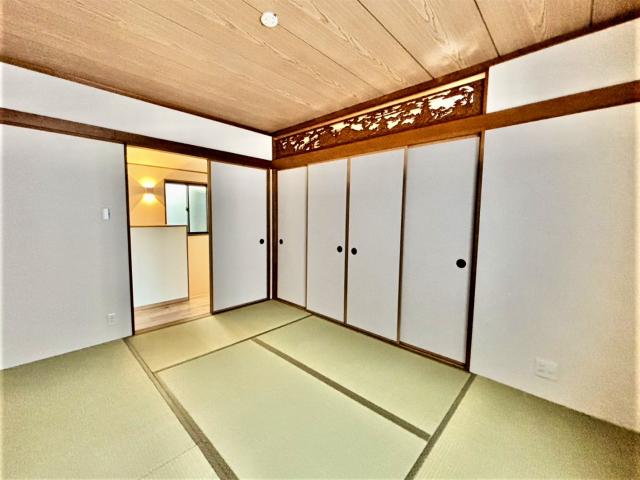 リビング以外の居室  写真撮影日：2025-11-21