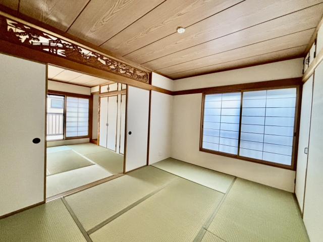 リビング以外の居室  写真撮影日：2025-11-21