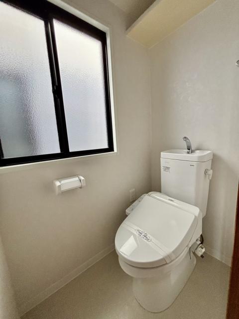 その他設備 2階トイレ  写真撮影日：2025-11-22