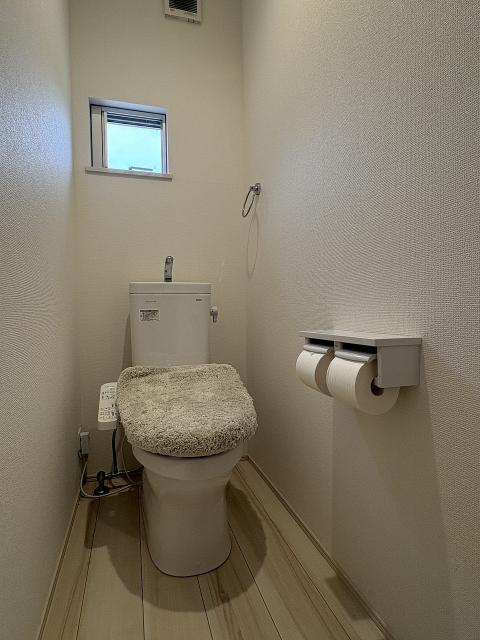 トイレ  写真撮影日：2025-12-01