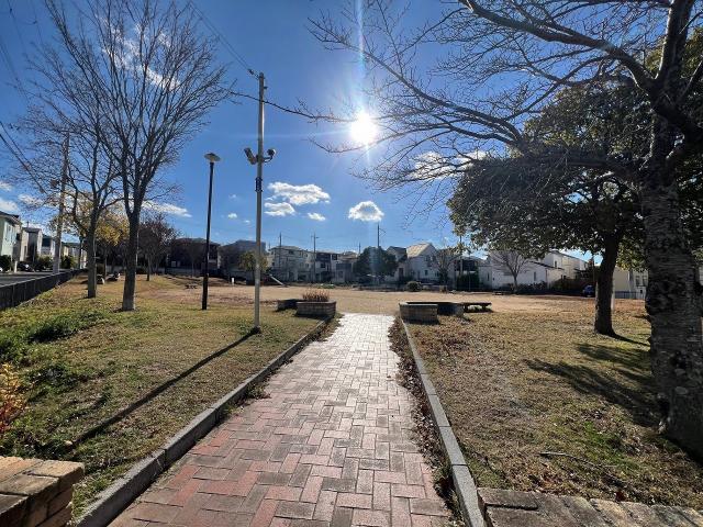 西神南城ヶ谷公園 110m 写真撮影日：2025-12-04