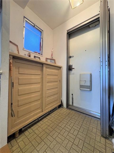 玄関  写真撮影日：2025-12-11