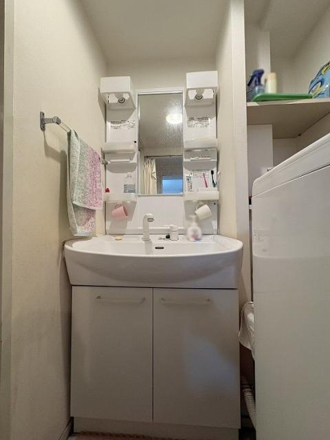 洗面台・洗面所  写真撮影日：2025-12-11