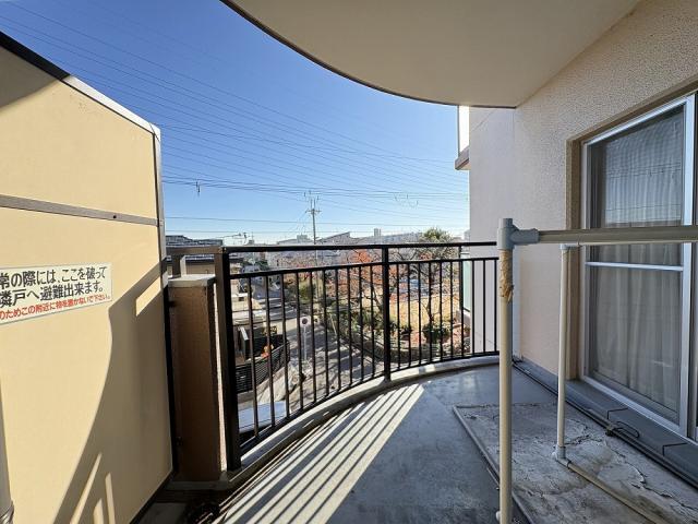 バルコニー  写真撮影日：2025-12-11