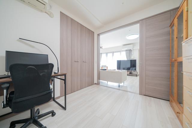 リビング以外の居室  写真撮影日：2025-12-21