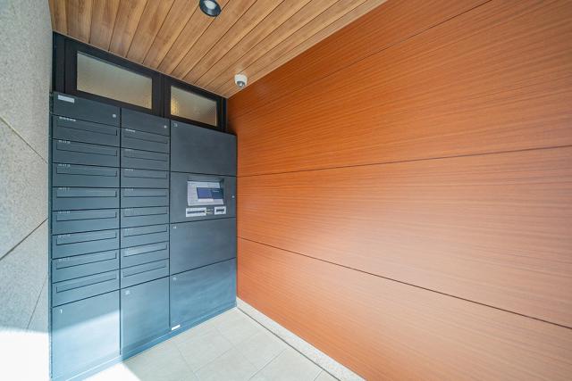 エントランス  写真撮影日：2025-12-21