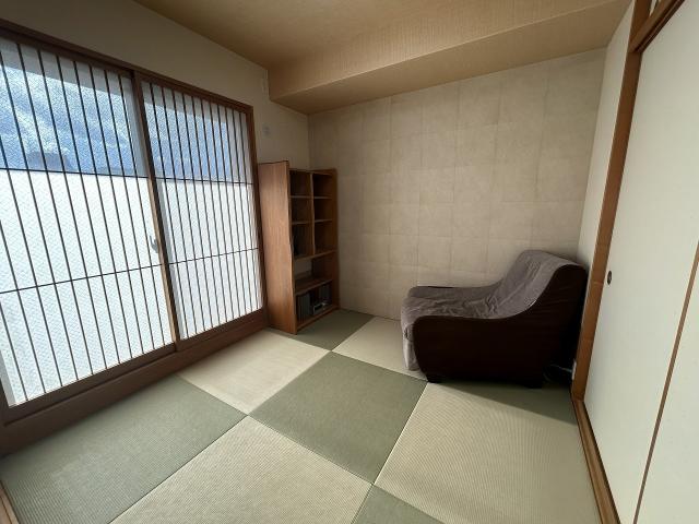 リビング以外の居室  写真撮影日：2026-01-18