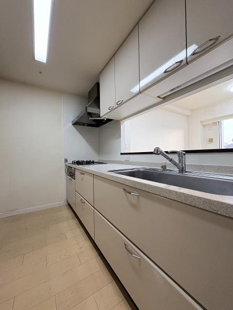 キッチン  写真撮影日：2025-12-21