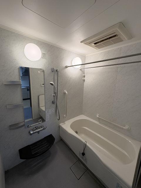 浴室  写真撮影日：2025-12-21