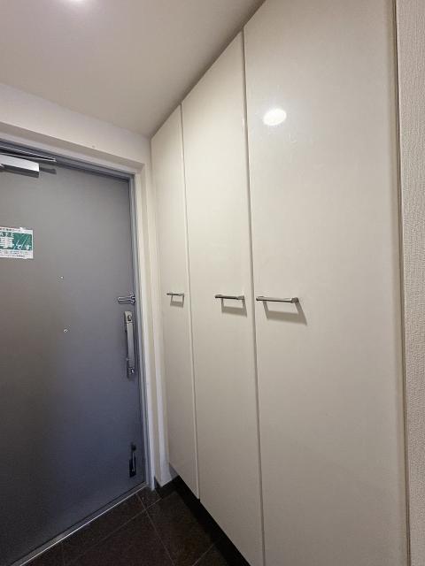 玄関  写真撮影日：2025-12-21