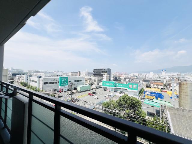 住戸からの眺望写真  写真撮影日：2025-11-01