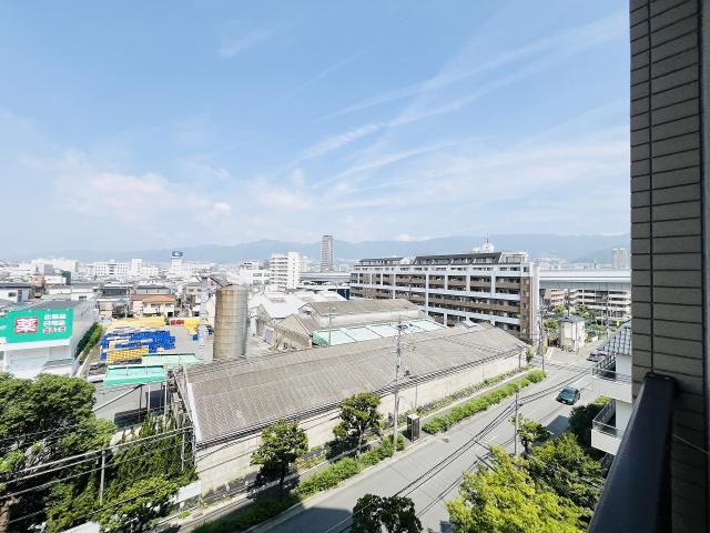 住戸からの眺望写真  写真撮影日：2025-11-01