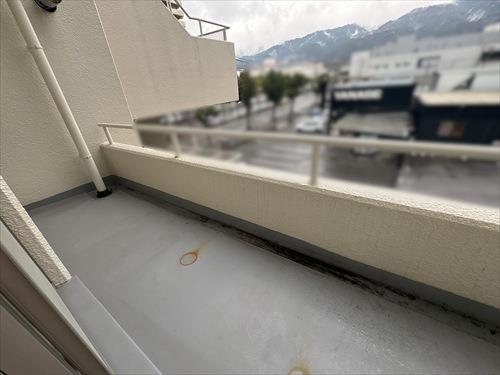 北西側フラワーボックス