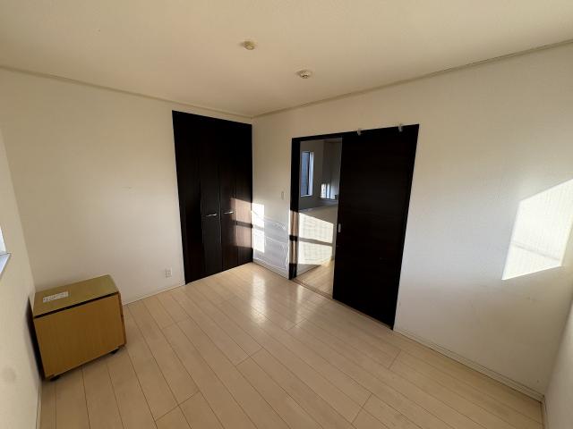 リビング以外の居室  写真撮影日：2026-01-23