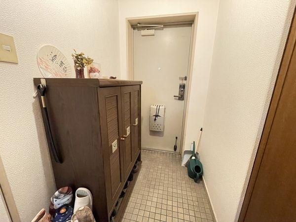 玄関（室内）※家具・備品等は価格に含まれません。