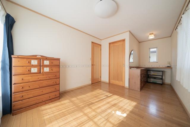 リビング以外の居室  写真撮影日：2026-02-25