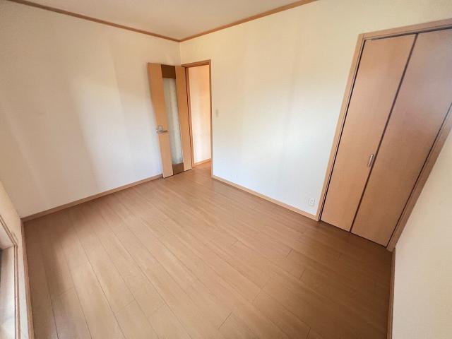 リビング以外の居室  写真撮影日：2026-02-11