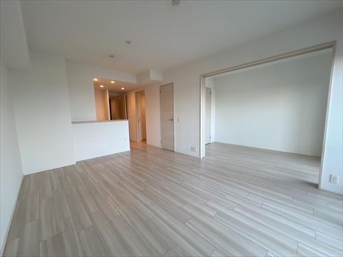 ＬＤＫ約１５．７帖