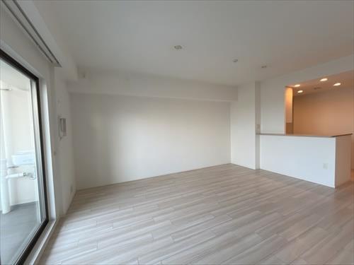 ＬＤＫ約１５．７帖