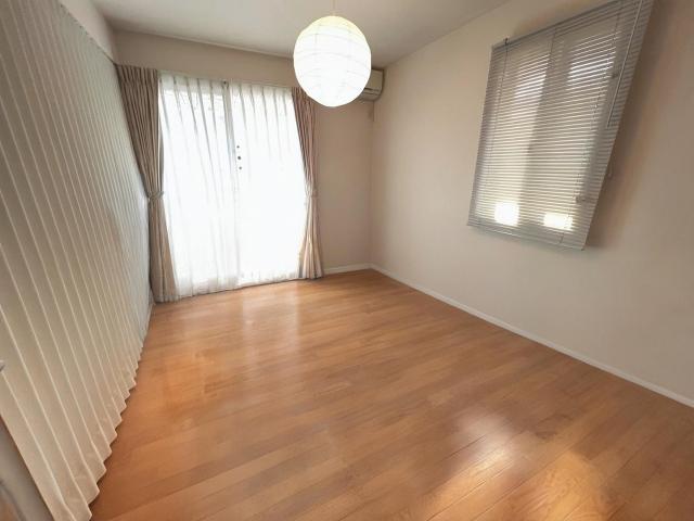 リビング以外の居室  写真撮影日：2026-02-26