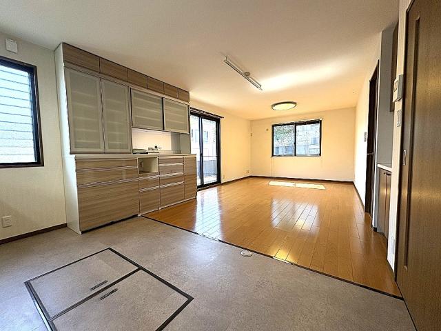 リビング  写真撮影日：2026-03-01