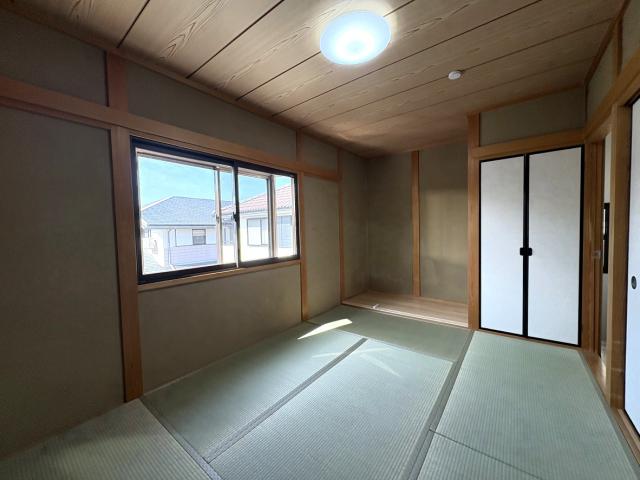 リビング以外の居室  写真撮影日：2026-03-12