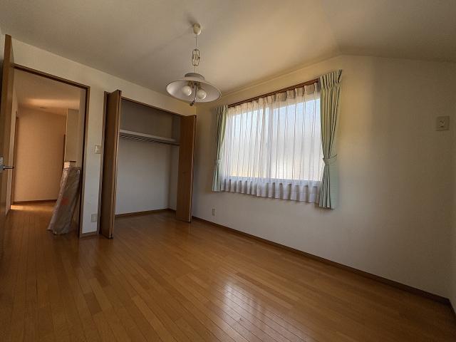 リビング以外の居室  写真撮影日：2026-03-13