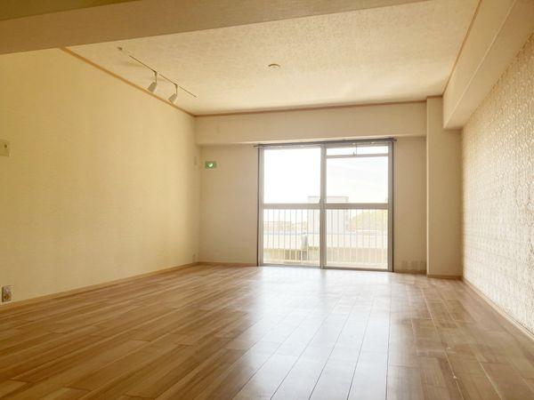 リビングダイニング