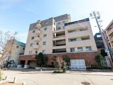 阪神本線「芦屋」駅まで徒歩4分等、複数路線利用可能です。通勤・通学、休日のお出かけがスムーズです。