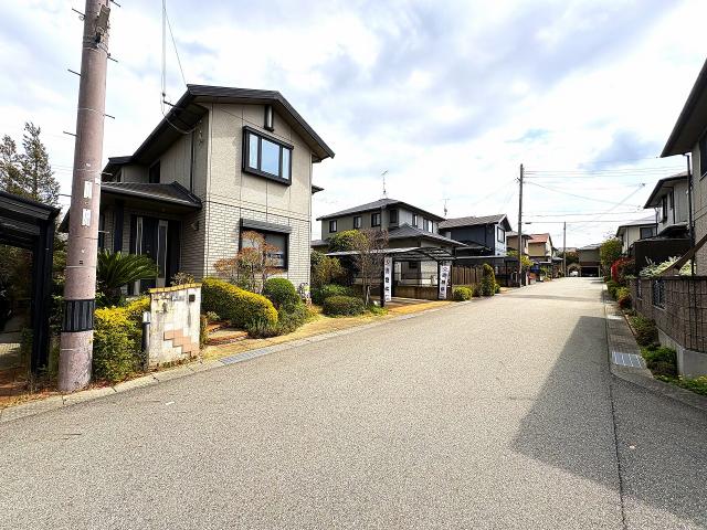 前面道路含む現地写真  写真撮影日：2026-04-03