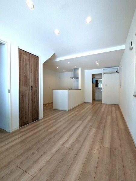 ※販売対象に家具・調度品は含まれません。