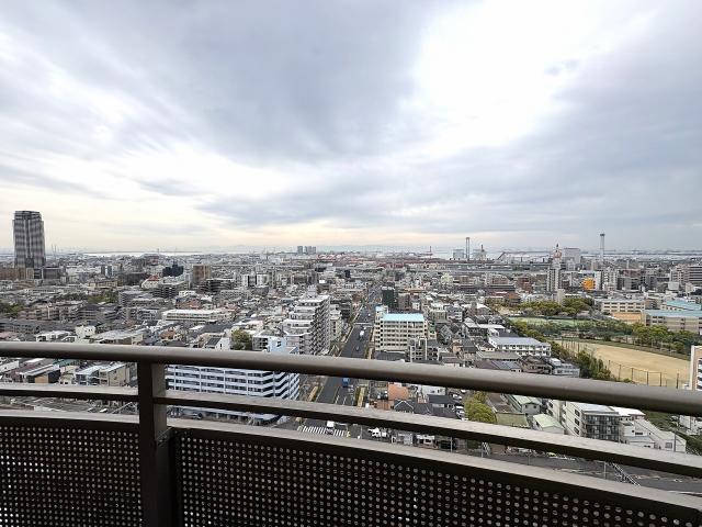 住戸からの眺望写真  写真撮影日：2026-04-05