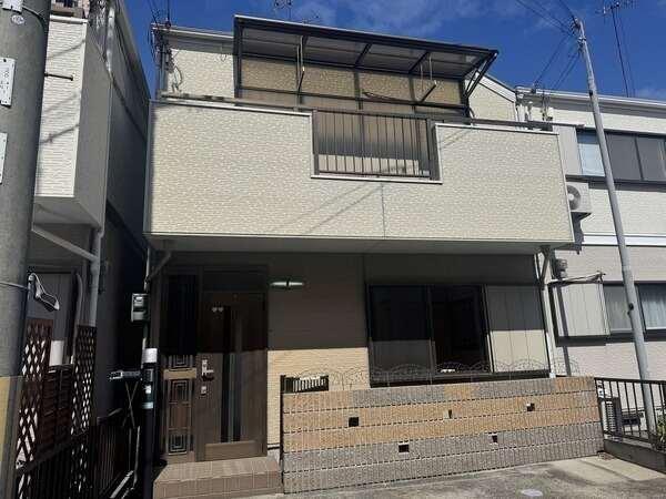 阪神本線「打出」駅まで徒歩6分、JR東海道本線「芦屋」駅まで徒歩20分。通勤・通学に便利な立地です。