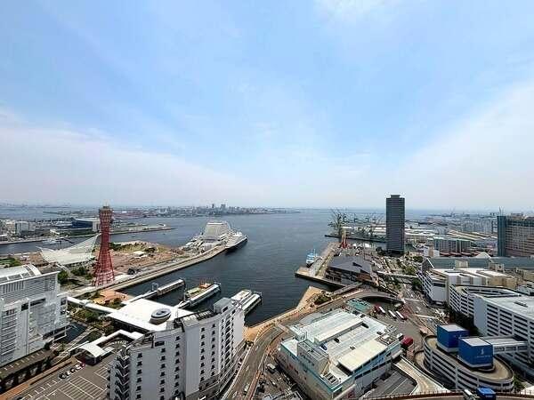 31階、オーシャンビューのロケーション。高層階ならではの、のびやかで開放的な景色が広がります。