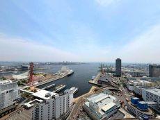 31階、オーシャンビューのロケーション。高層階ならではの、のびやかで開放的な景色が広がります。